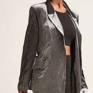 Forever 21 velvet blazer SZ SM NWT